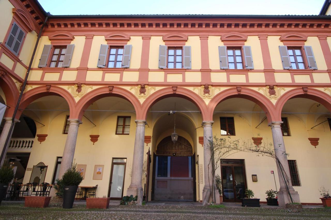 Hotel Tornielli 9 By Lvg Hotel Collection Novara Zewnętrze zdjęcie