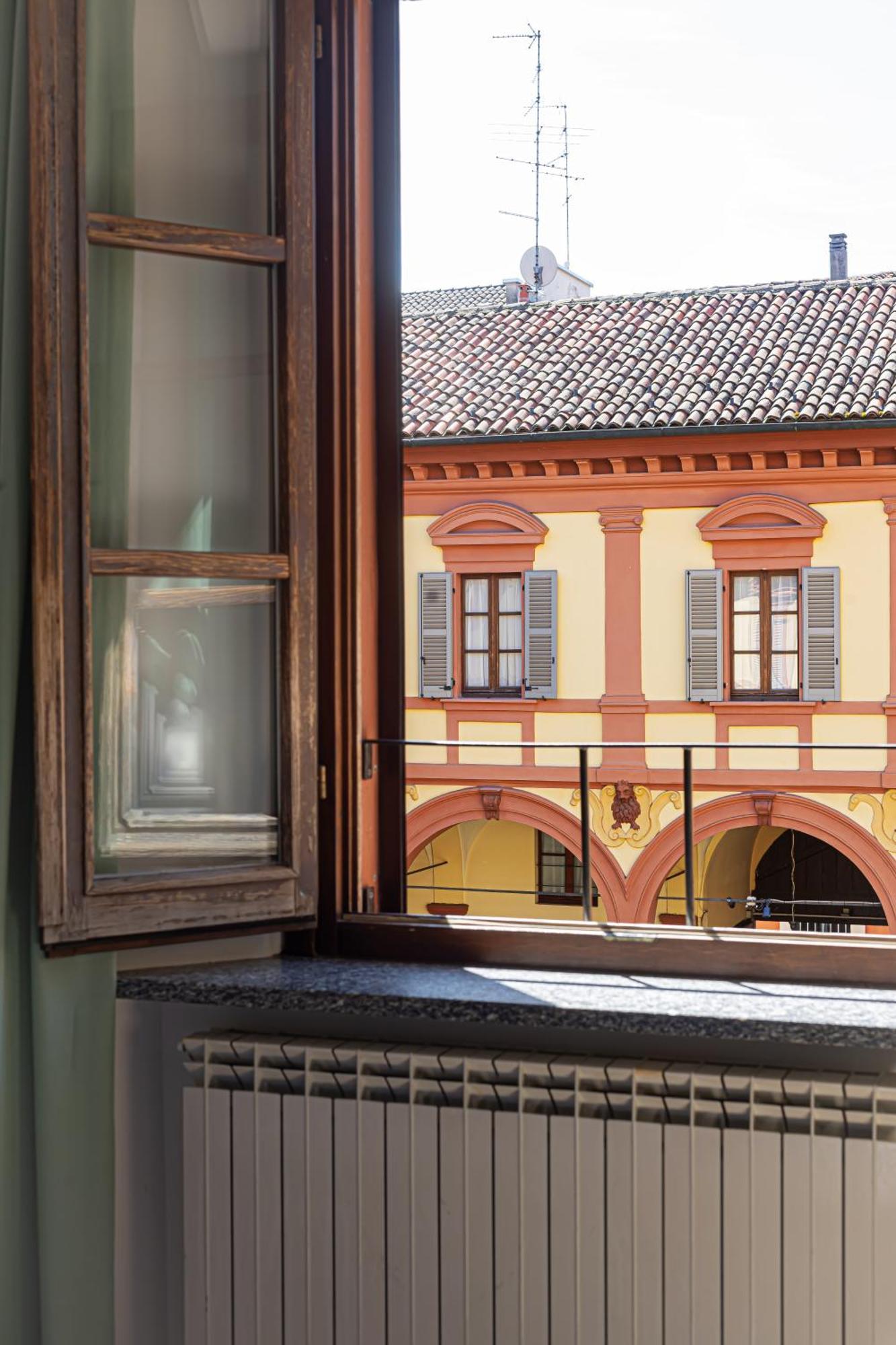 Hotel Tornielli 9 By Lvg Hotel Collection Novara Zewnętrze zdjęcie