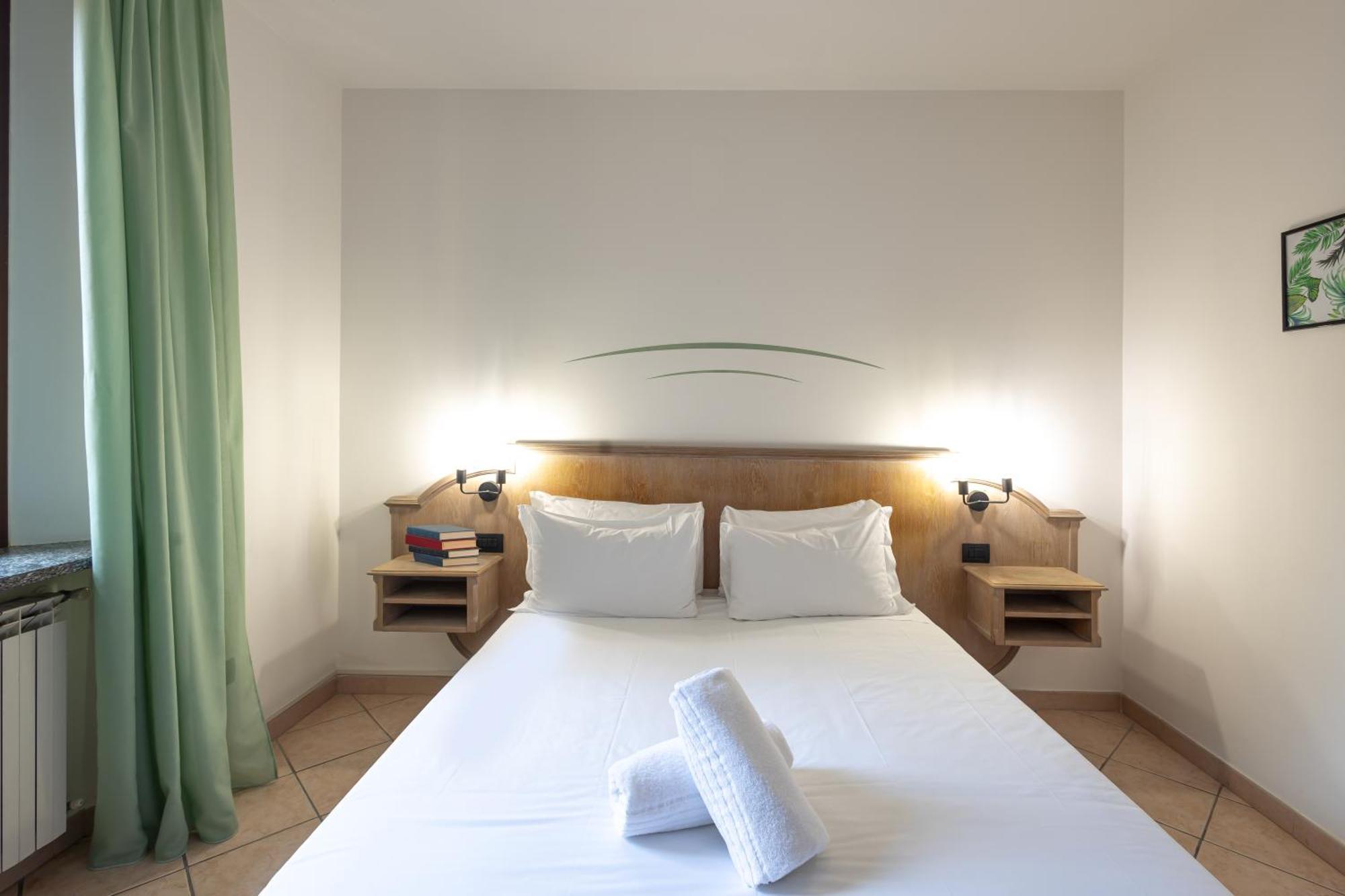 Hotel Tornielli 9 By Lvg Hotel Collection Novara Zewnętrze zdjęcie