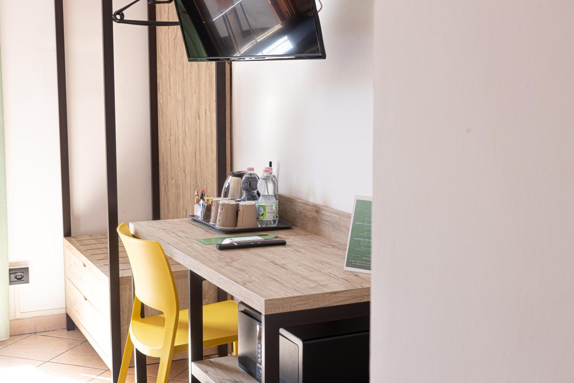 Hotel Tornielli 9 By Lvg Hotel Collection Novara Zewnętrze zdjęcie